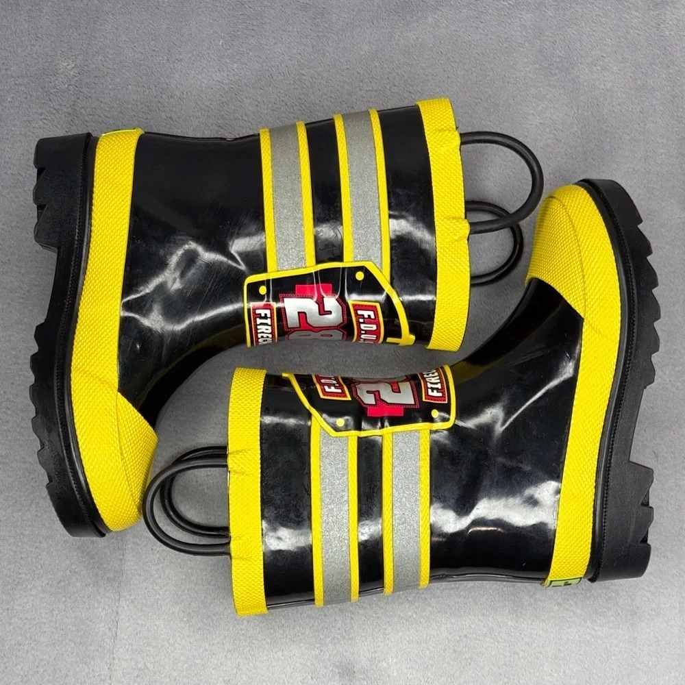 Western Chief Firefighter Rain Boots Toddler Size 9 Yellow Black Rubber Fireman